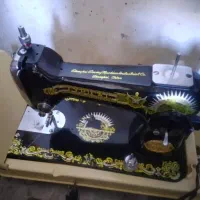 دو عدد چرخ خیاطی برقی و دستی