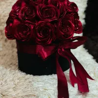 گل ربانی باکس رز مصنوعی  هدیه کادو تولد نوزادی