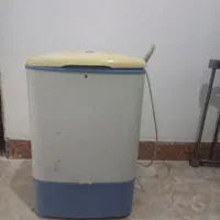 مینی واش. تخت کنار مادر .روروئک