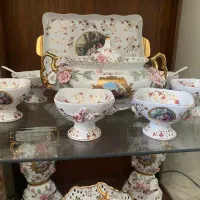 ظروف گل برجسته