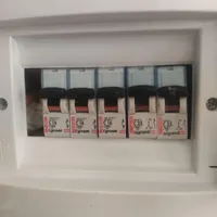 برق کار ساختمان و صنعتی