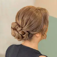 مدل شنیون و میکاپ