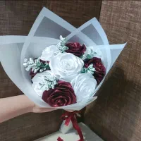 ساخت انواع گل های ربانی و مخملی قبول سفارش های شما