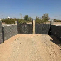 تعدادی-قواره-چهار-دیواری-داخل-بافت-روستا