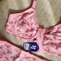 لباس خواب|لباس|اراک, |دیوار