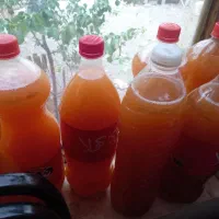 آبغوره ترش و خوش طعم تمیز و کاملا بهداشتی