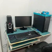 میز کامپیوتر۶۰۰تومن