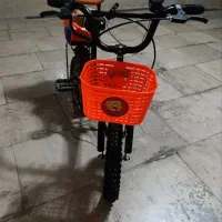 دوچرخه سایز ۱۲ .لاستیک وتیوب وسبد نو