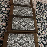 چهار عدد پشتی|پشتی|دهدشت, |دیوار