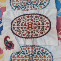 پته رومیزی و بادم