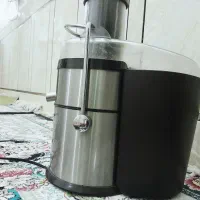 اب میوه گیر