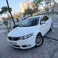 سراتو مدل۱۳۹۶در حد(اتوگالری طلایی)