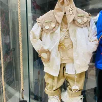 واگذاری فروشگاه لباس کودک با ده سال سابقه درخشان|اجارهٔ مغازه و غرفه|ساری, |دیوار