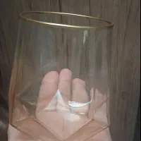 لیوان آبخوری