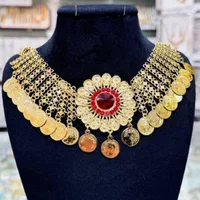 کرایه بدلیجات مدل هدبند نگین دار محلی یا سر بند|بدلیجات|شیراز, شاهچراغ|دیوار