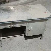 میز فلزی اداری