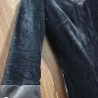 پیراهن مخمل کبریتی|لباس|رشت, سعدی (تختی)|دیوار