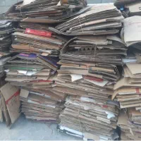 کارتن وکاغذ وکتاب