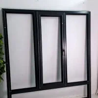 در پنجره upvc