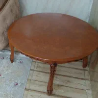 میزبزرگ جلومبلی