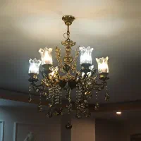 ۳ عدد لوستر برنز اصل شش شاخه هر عدد ۱۲ تومن