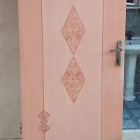 درب چوبی همراه قفل وکلید درحدنو