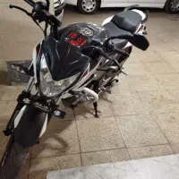ns 200 مدل 94 بشرط سلامت