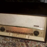 رادیو لامپی گرندیگ المان