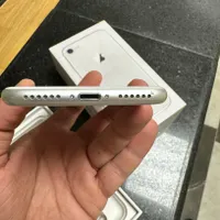 اپل iPhone 8 با حافظهٔ ۶۴ گیگابایت|موبایل|تهران, بهجت‌آباد|دیوار