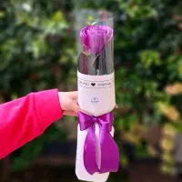 ماندگار ترین هدیه رز جاودان