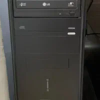 کیس کامپیوتر و مانیتور