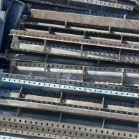 جک قالب سقفی میکسرکارکرده تخته کانکس خم چرخ داربست|مصالح و تجهیزات ساختمان|نجف‌آباد, جلال آباد|دیوار