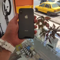 اپل iPhone X با حافظهٔ ۲۵۶ گیگابایت