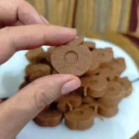 حلوای محلی وتر حلوای زعفرانی مجلسی با روغن کم