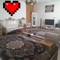 سرویس مبل سلطنتی۷نفره درحدنوچندماه خریدم باکاور۳۲