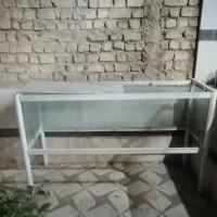 ویترین فلزی