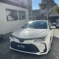 کرولا ۱۸۰۰ هیبرید