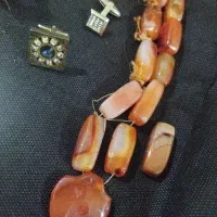 تعدادی اشیا عتیقه قدیمی|کلکسیون اشیاء عتیقه|گلپایگان, |دیوار