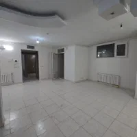 ۷۸متر/۱۲سال ساخت/شمالی/امکانات کامل|فروش آپارتمان|اصفهان, شهرک کاوه|دیوار