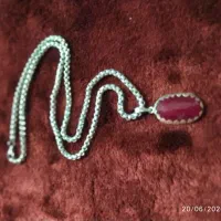 زنجیر نقره و آویز یاقوت سرخ