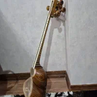 تار ۳/۴ مهر بختیاری کوک و سالم مناسب اموزش کودکان