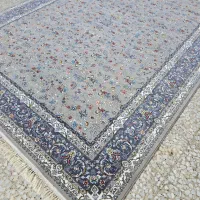 تولید کننده فرشهای ۷۰۰ و ۱۲۰۰ مهرآوران