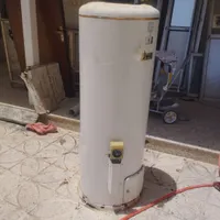 ابگرمکن ایستاده