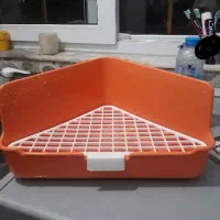 توالت/دستشویی/ظرف ادرار خرگوش|موش و خرگوش|فومن, |دیوار