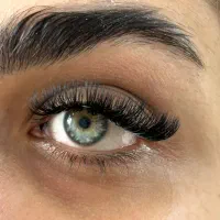 کاشت مژه اکستنشن و لیفت