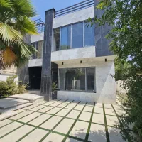 ویلا ساحلی با روف گاردن با ویو دریا ۴۰۰متری دریا