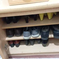 جا کفشی آینه دار و جا لباسی ۶ عدد دارد وجا ۱۲ کفش|جاکفشی، کمد، دراور|فردیس, شهرک شهید حسینی|دیوار