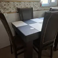 ناهارخوری ۴نفری