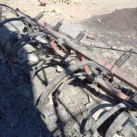 پنجه غازی و تریلی کم کار|خودرو سنگین|سوری, |دیوار