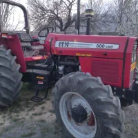 تراکتور 800